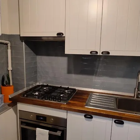 Luisa In Palazzo Bianchi