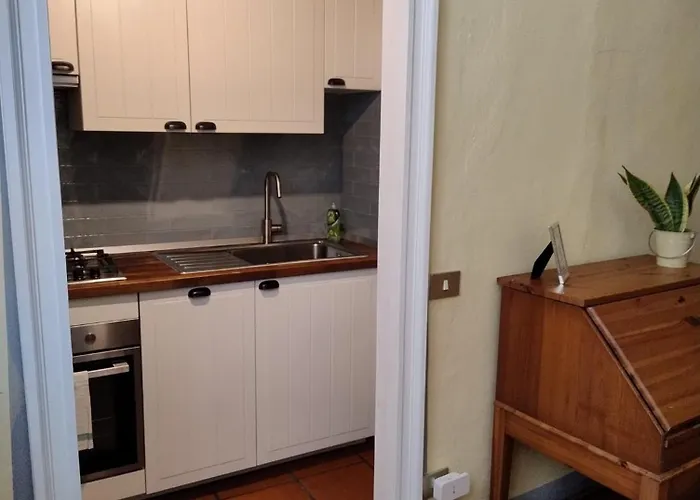 Luisa In Palazzo Bianchi * Parma